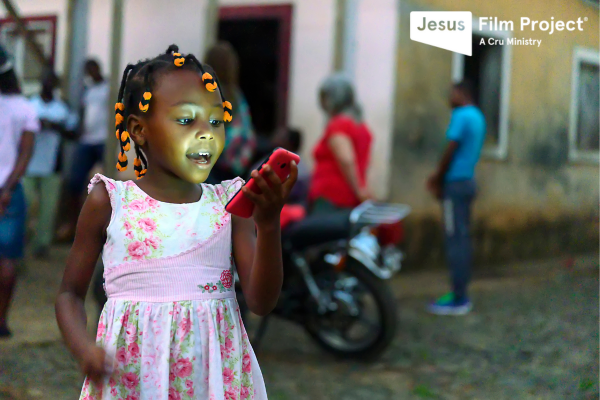 Cru Big Banner with logo - 30