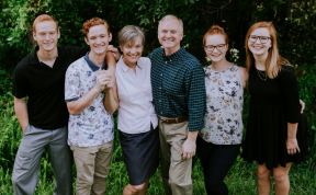 Give Profile Photo: David and Amy Lootens - 0402928