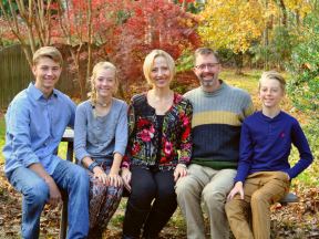 Give Profile Photo: Chris and Kristin Deckert - 0442506