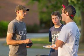 Give Profile Photo: Nic and Christy Brenner - 0584384